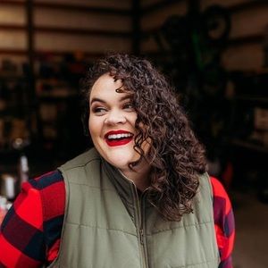 Meet your Posher, Miranda